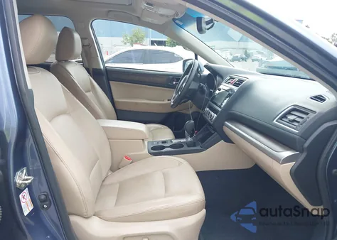 2015 Subaru Outback 2.5I Limited z USA, uszkodzony, nr VIN 4S4BSALC3F3259440